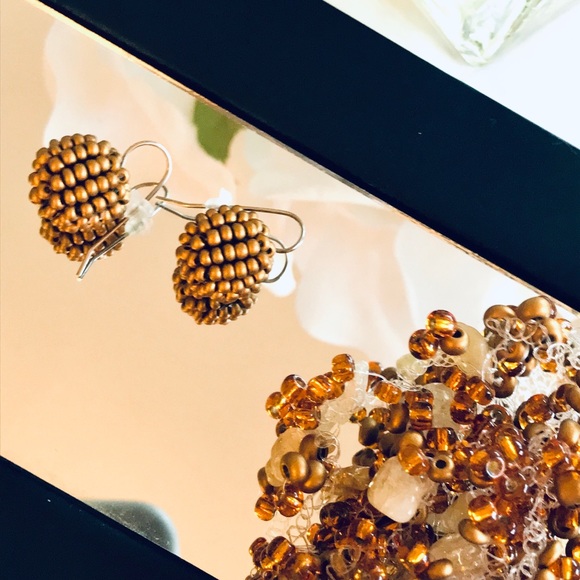 GIOVANNA CHANTAL Handmade Spiked Earrings - Picture 4 of 8